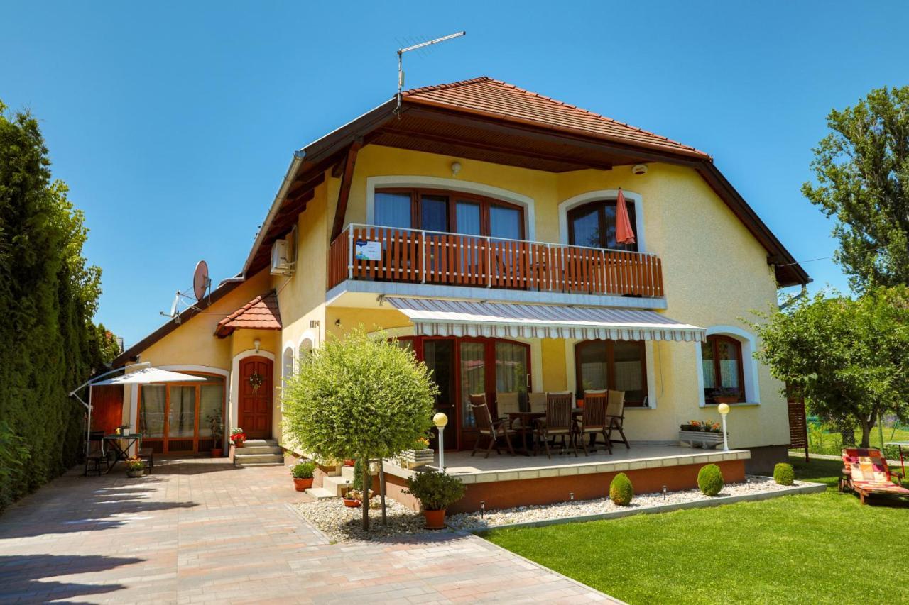 Apartman Fuzfa Балатонмариафюрдё Экстерьер фото